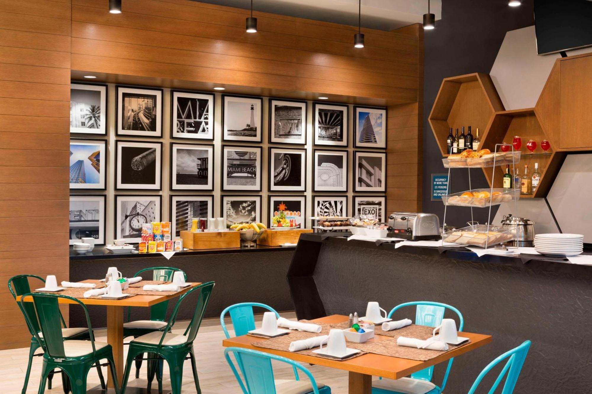 Four Points By Sheraton Miami Airport دورال المظهر الخارجي الصورة